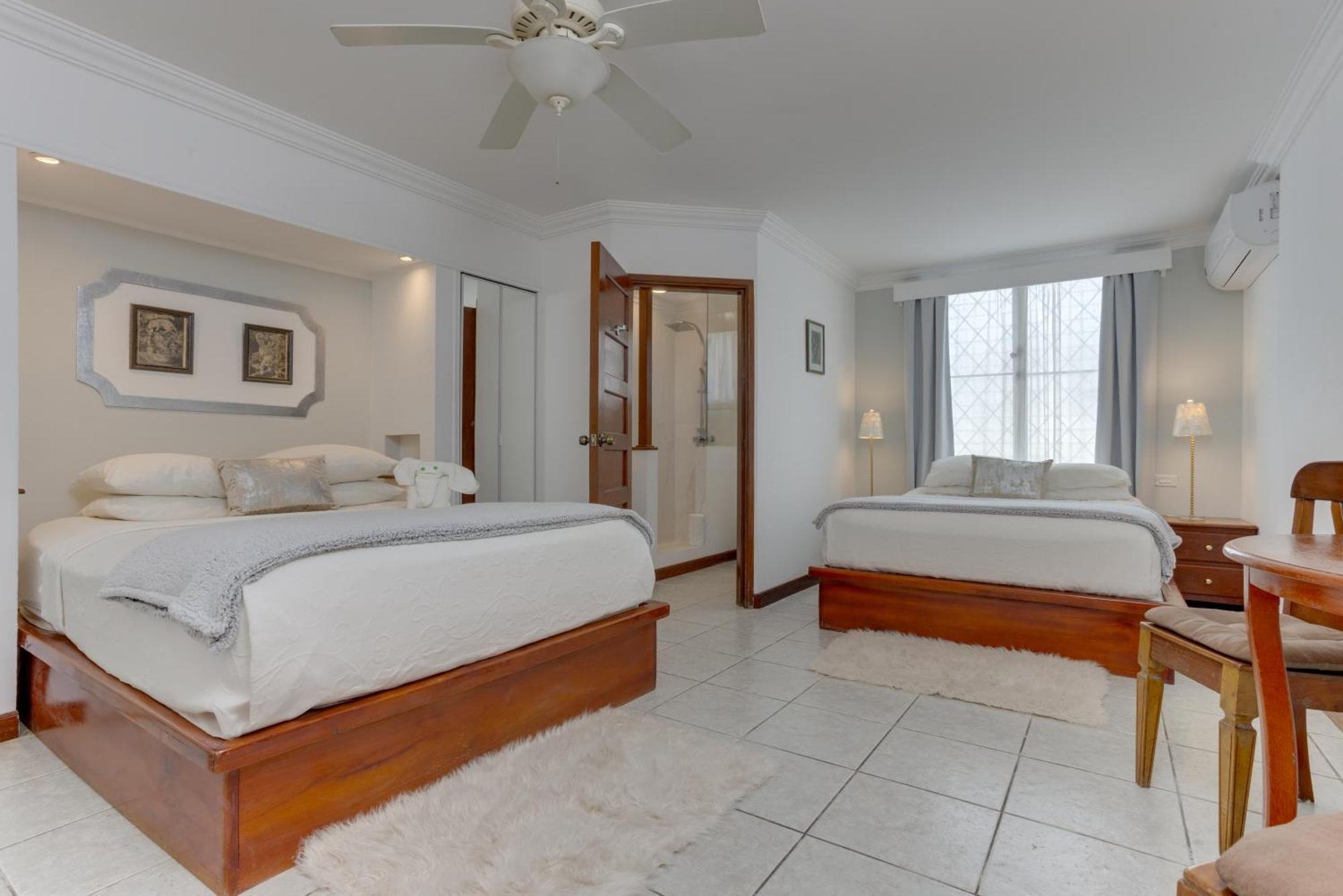Villa Boscardi Belize City Exterior photo